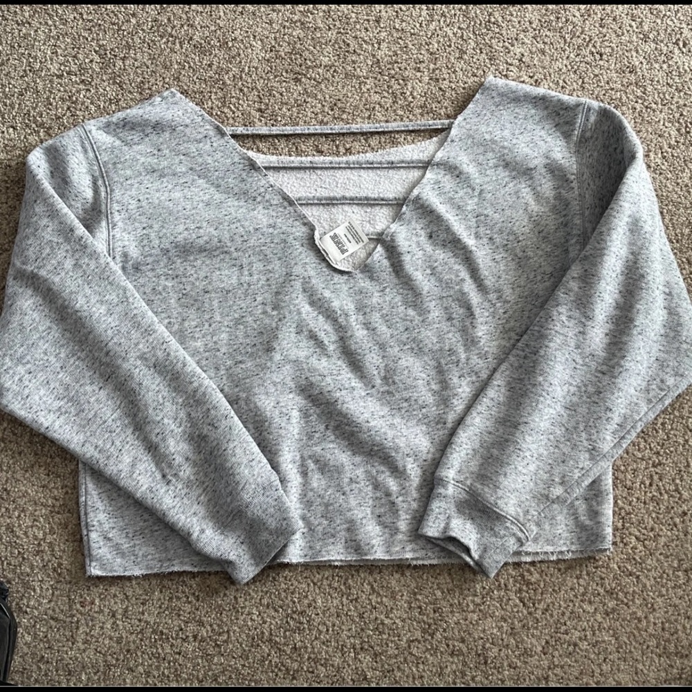 Pink sweater - Picture 2 of 2